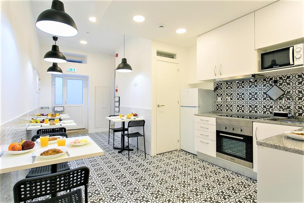 Suites Amalia Guesthouse Near Rossio Square Lisabona Exterior foto