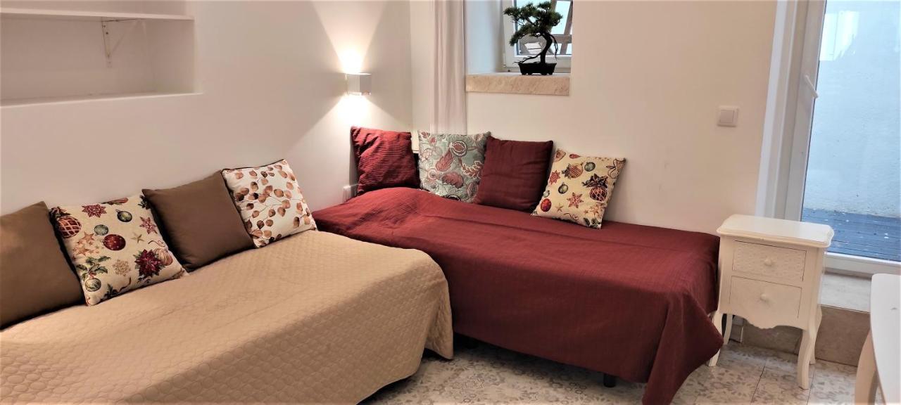 Suites Amalia Guesthouse Near Rossio Square Lisabona Exterior foto